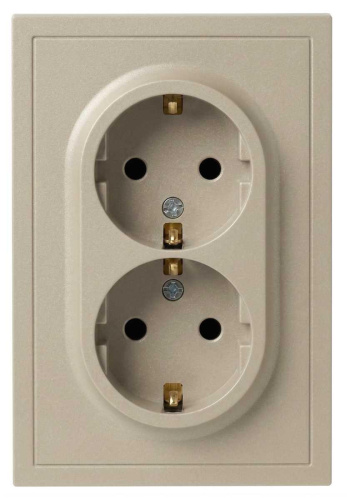 Розетка ЭРА Galaxy 15-2104-04 с заземлением двойная 2X2P+E Schuko 16А-250В IP20 шампань Б0070684