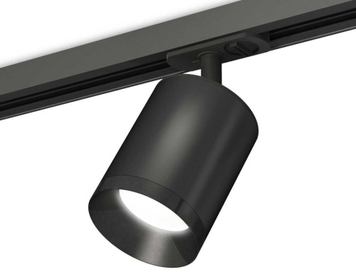 Комплект трекового светильника Ambrella light Track System XT7422001 SBK/PBK черный песок/черный полированный (A2537, C7422, N7031)