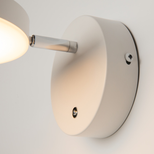 Настенный светильник (бра) Maytoni MOD070WL-L8W3K фото 2