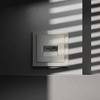 Розетка телевизионная встраиваемая Voltum S70 TV+RJ45 кат. 6 шелк VLS060704