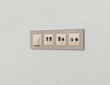 Лицевая панель AMBRELLA VOLT ALFA AP3158