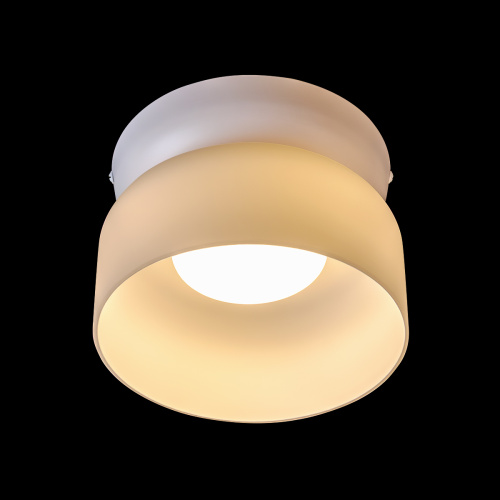 10466 Milky white Потолочный светильник LOFT IT Totem фото 3