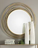 Золотое настенное зеркало "Трюдо"