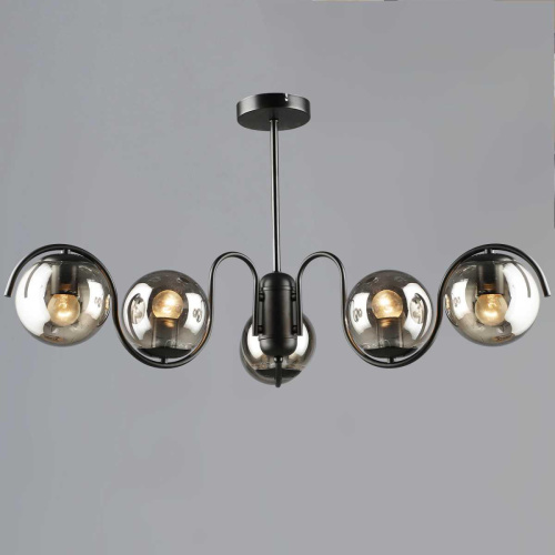 Люстра Reluce 64070-0.3-06 BK