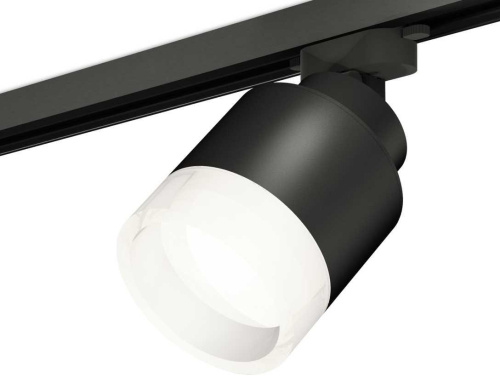 Комплект трекового светильника Ambrella light Track System XT (A2526, A2106, C8111, N8401) XT8111001