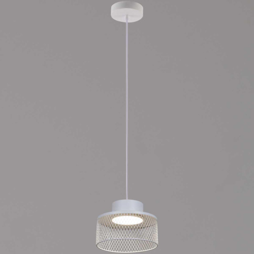 Люстра Reluce 01110-0.9-01 WT