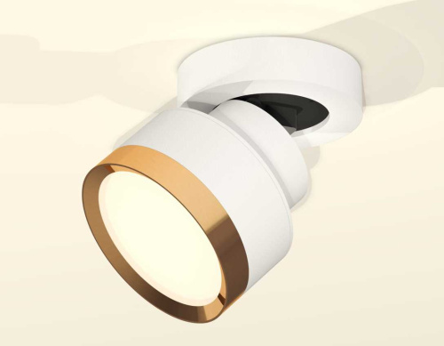 Комплект спота Ambrella light Techno Spot XM (A2228, A2105, C8101, N8124) XM8101004 фото 3 Комплект спота Ambrella light Techno Spot XM (A2228, A2105, C8101, N8124) XM8101004 фото 3