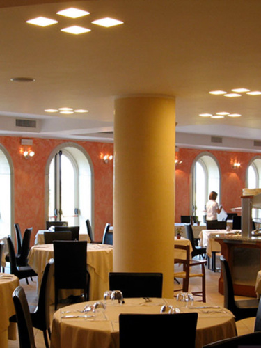 Встраиваемый светильник D67L41 фото 4