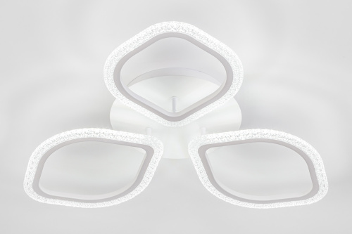 Потолочный светильник Escada 10251/3 LED*60W White фото 4
