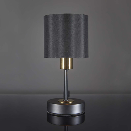 Настольный светильник Escada 1109/1 E14*40W Black/Gold фото 3 Настольный светильник Escada 1109/1 E14*40W Black/Gold фото 3