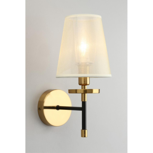 Светильник настенный (Бра) OML-67301-01 фото 4 Светильник настенный (Бра) OML-67301-01 фото 4