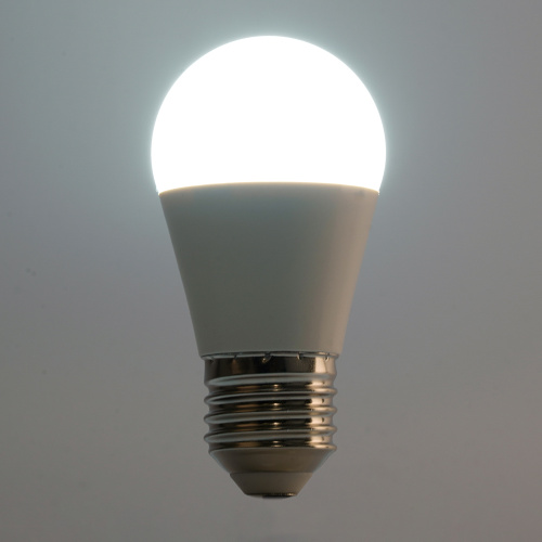 Лампа светодиодная Feron LB-990 Шарик E27 15W 175-265V 4000K фото 2
