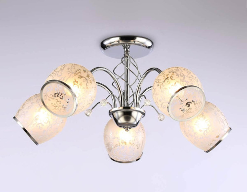 Потолочная люстра Ambrella light Traditional TR3188 Потолочная люстра Ambrella light Traditional TR3188