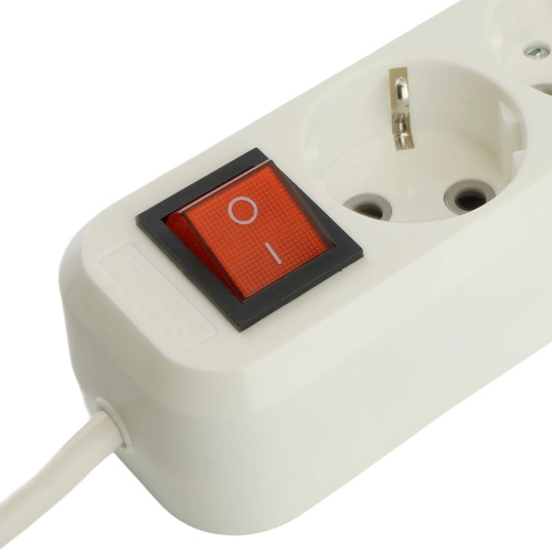 Удлинитель 3-местный с/з с выключ. STEKKER HM071-31-03 3x1мм2, 3м, 250В, 16А, 1USB+2C, 2.4A, сер Home, белый фото 7