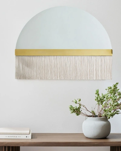 Декоративное зеркало "Арья" с белой бахромой Декоративное зеркало "Арья" с белой бахромой