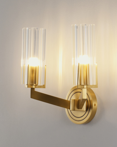 Светильник настенный Moderli V11073-2W Brass фото 3