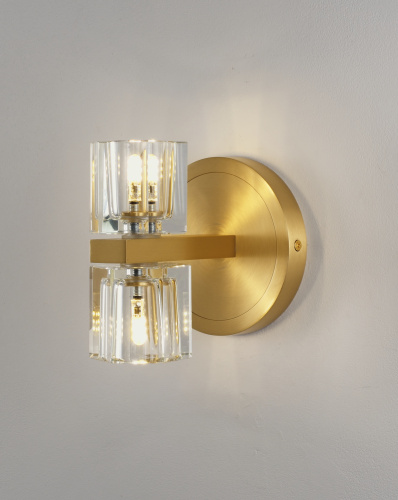 Светильник настенный Moderli V11016-2W Brass фото 10