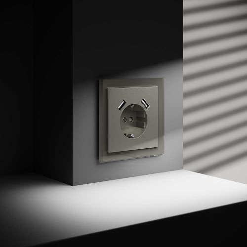 Розетка встраиваемая Voltum S70 с заземлением и защитными шторками, 16А, с USB, A+A, (шелк) VLS040404 фото 2