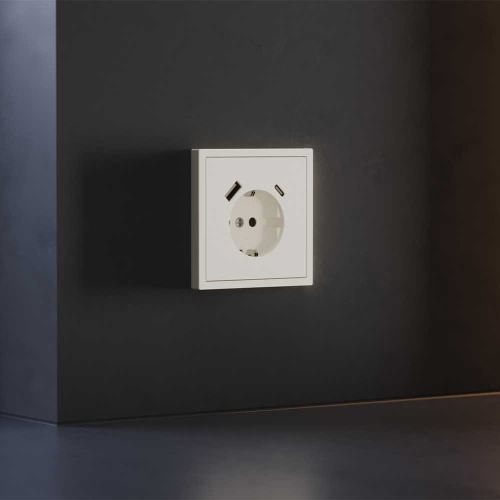 Накладка для розетки с заземлением и защитными шторками, с USB A+C, S70 (хлопок) Voltum VLS001013 фото 3