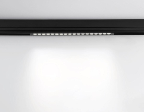 Трековый светодиодный светильник Ambrella Light Track System Magnetic 220V GL1314 фото 2