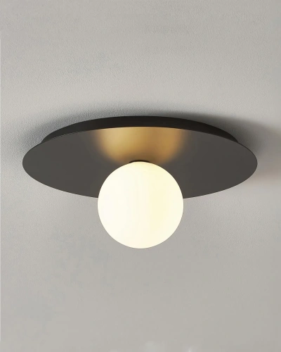 Чёрный настенно-потолочный светильник "Ноа"