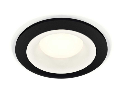 Комплект встраиваемого светильника Ambrella light Techno Spot XC7622001 SBK/SWH черный песок/белый песок (C7622, N7010)