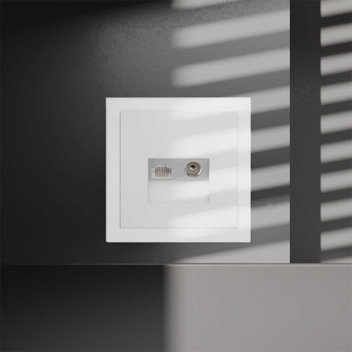 Розетка телевизионная встраиваемая Voltum S70 TV+RJ45 кат. 6 белый матовый VLS060702