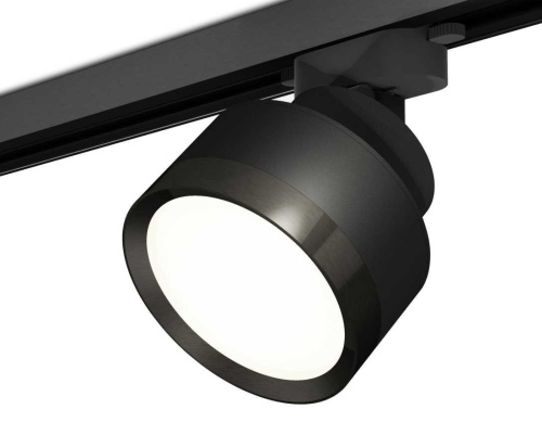 Комплект трекового светильника Ambrella light Track System XT (A2526, A2106, C8102, N8113) XT8102002