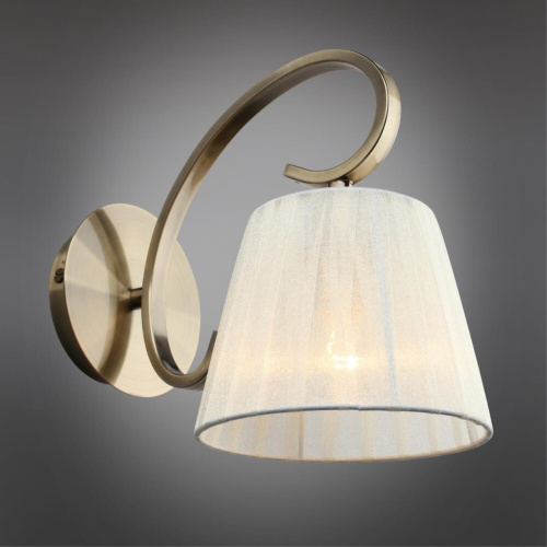 Светильник настенный (Бра) OML-56101-01 фото 2 Светильник настенный (Бра) OML-56101-01 фото 2