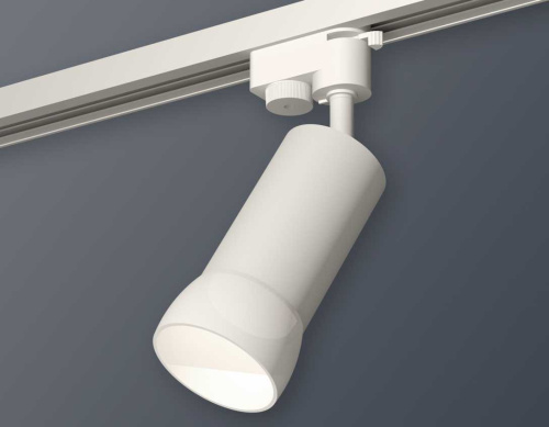 Комплект трекового светильника Ambrella light Track System XT6322190 SWH/FR белый песок/белый матовый (A2520, C6322, N6258) фото 4