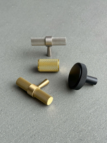 Ручка-кнопка Evora Silver T фото 4 Ручка-кнопка Evora Silver T фото 4