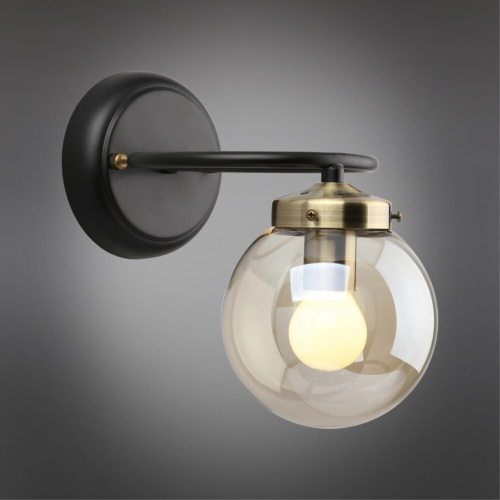 Светильник настенный (Бра) OML-94001-01 фото 3