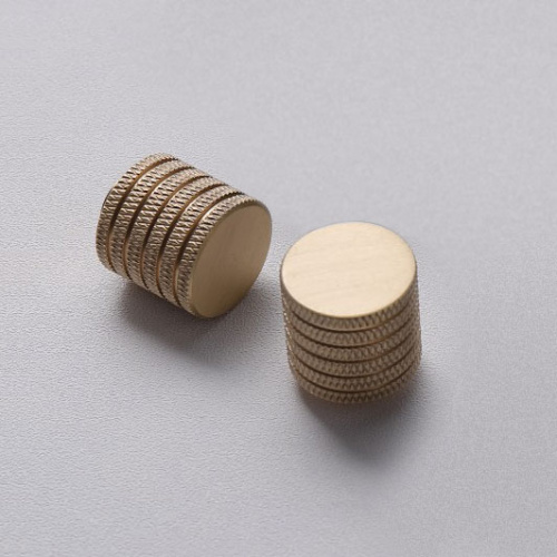 Ручка-кнопка HK001 brass Ручка-кнопка HK001 brass