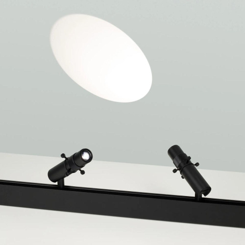 Трековый светодиодный светильник Arlight Mag-Orient-Spot-Crop-Zoom-TC-R35-6W Day4000 045066 фото 4 Трековый светодиодный светильник Arlight Mag-Orient-Spot-Crop-Zoom-TC-R35-6W Day4000 045066 фото 4