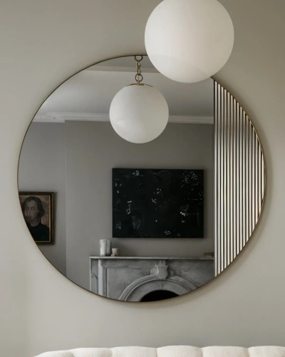 Круглое зеркало в раме "Нолан" - M Круглое зеркало в раме "Нолан" - M