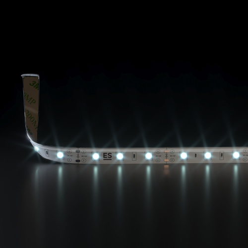 Светодиодная лента 12 В 4,8 Вт/м 60 Led/м 2835 IP65, холодный белый 6500К, 5 м Лента светодиодная 12V 4,8W 60Led 2835 IP65 холодный белый, 5м фото 2