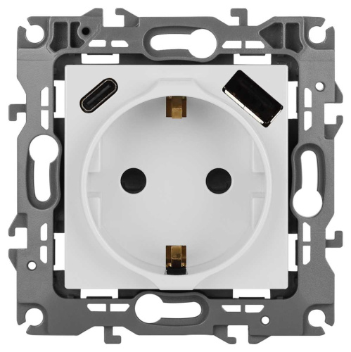 Розетка ЭРА Серия 12 12-4108-01 2P+E 16A-250В со шторками с USB type-A+C 5В-3А белый Б0067752