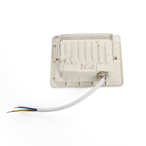 Светодиодный прожектор SAFFIT SFL90-30 IP65 30W 6400K белый фото 4