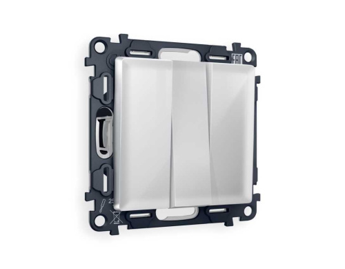 Комплект механизма 3-кл выключателя AMBRELLA VOLT ALFA Серебро глянец QUANT (AP4050, VM133) MA405010