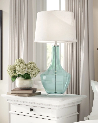 Зеленая настольная лампа "Монток"