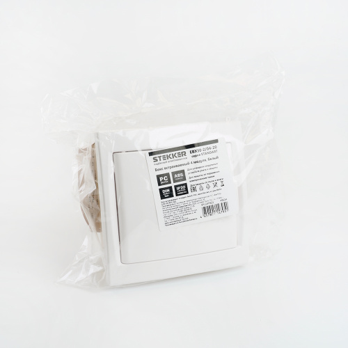 Бокс встраиваемый STEKKER EBX50-2/04-20 4 модуля, белый, пластик, серия ArcaClass фото 4