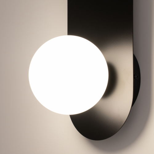 Настенный светильник (бра) Maytoni MOD419WL-01B фото 6