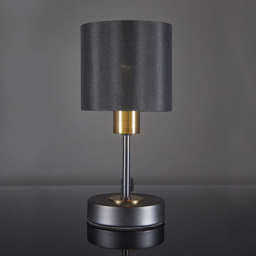 Настольный светильник Escada 1109/1 E14*40W Black/Gold фото 4 Настольный светильник Escada 1109/1 E14*40W Black/Gold фото 4