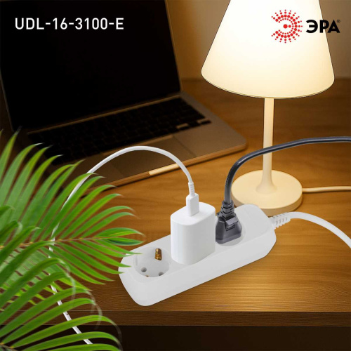 Удлинитель электрический ЭРА UDL-16-3100-E Greenline 3 розетки с заземлением 10м ПВС 3x1мм2 Б0064983 фото 5 Удлинитель электрический ЭРА UDL-16-3100-E Greenline 3 розетки с заземлением 10м ПВС 3x1мм2 Б0064983 фото 5
