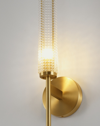 Светильник настенный Moderli V11021-1W Brass фото 5