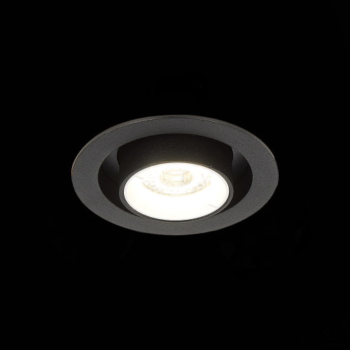 ST702.438.12 Св-к встр. Черный LED 1*12W 3000K 900Lm Ra80 24° IP20 D90xH92 180-240V Встраиваемые светильники