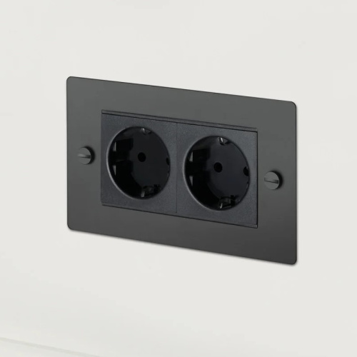 Розетка 2G black