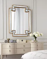 Зеркало в золотой раме "Честер"