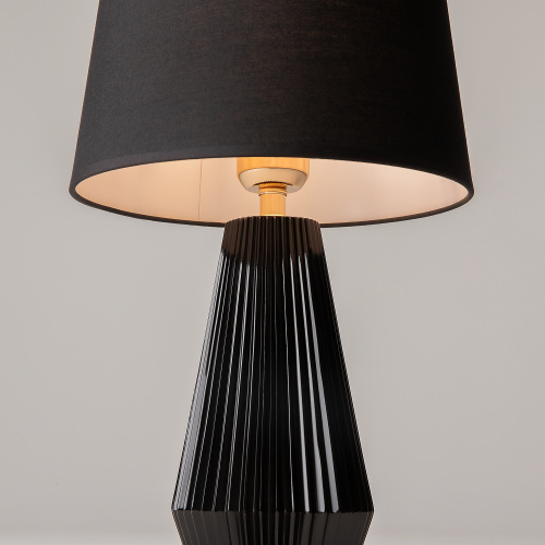 Настольный светильник Maytoni Z181-TL-01-B фото 9