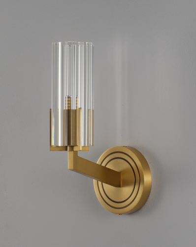 Светильник настенный Moderli V11015-1W Brass фото 3